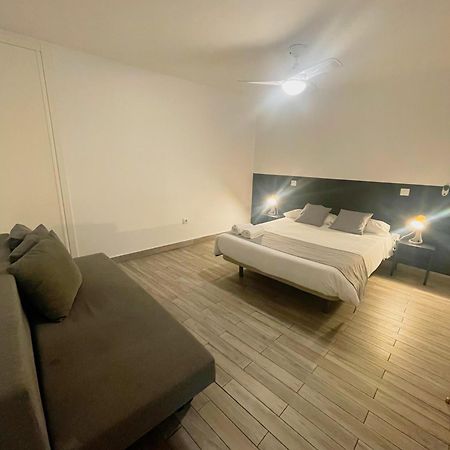Arce Habitaciones Madrid Buitenkant foto