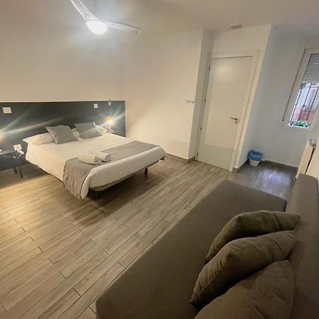 Arce Habitaciones Madrid Buitenkant foto